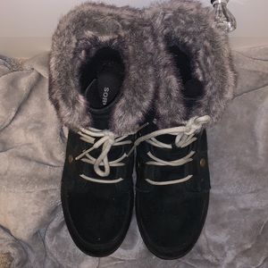 Sorel Explorer Joan Boots Women’s size 6.5